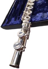 SELMER SIGNET SPECIAL FLUTE COIN SILVER, OPEN HOLE, LOW B FLAT IN CASE